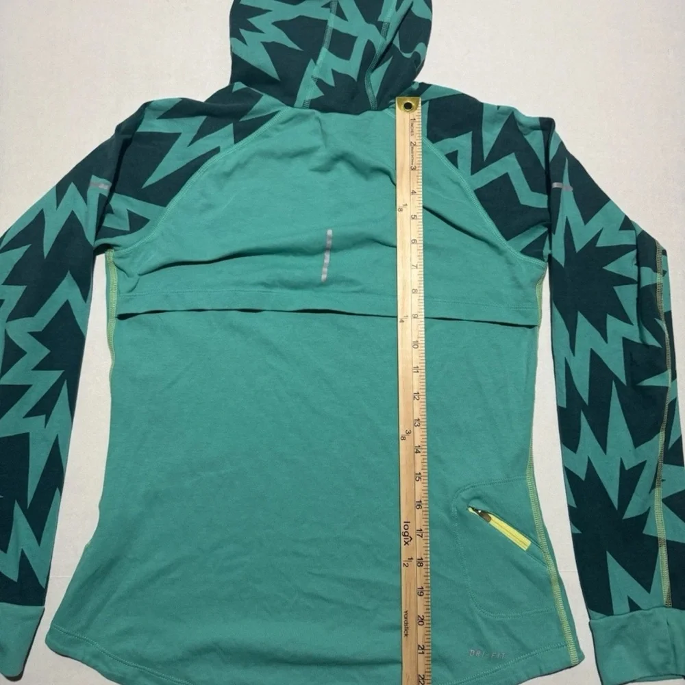 Nike Dri-Fit Vented Thin‎ Hooded Workout Jacket, Green, Small #797